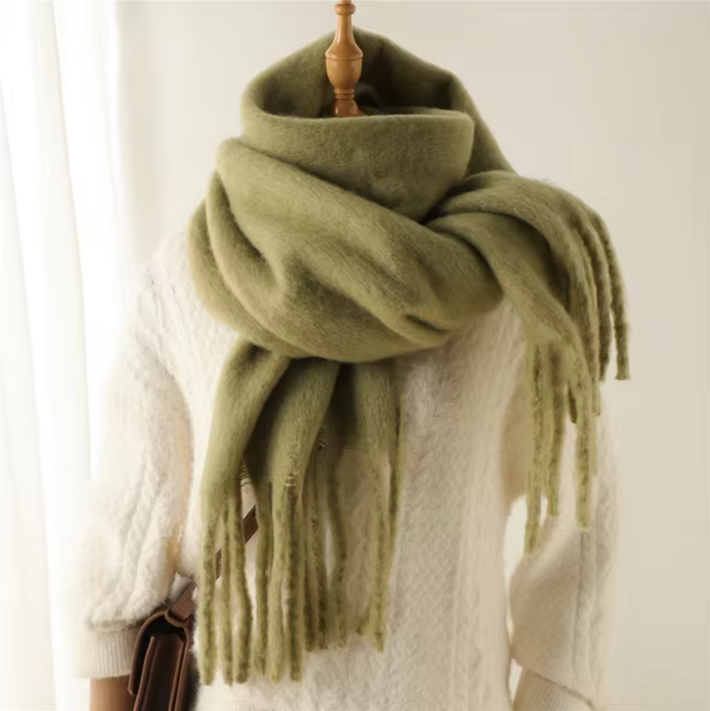 Eloura-Moda | Winter Scarf