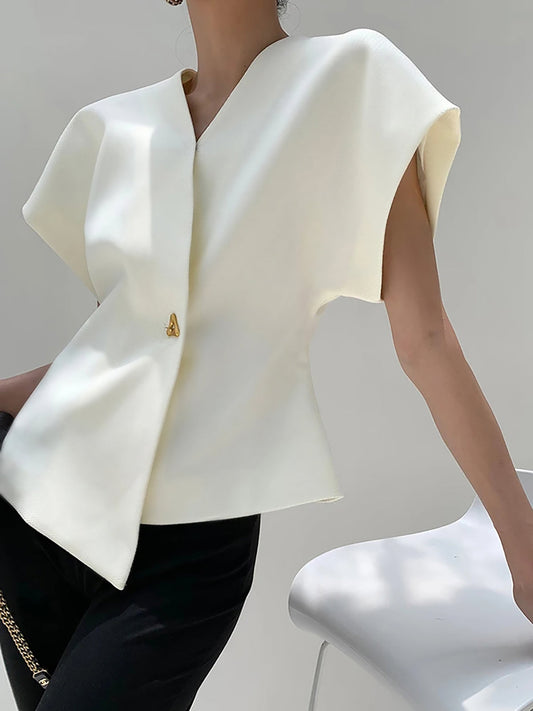 Structured Blouse with Fastening