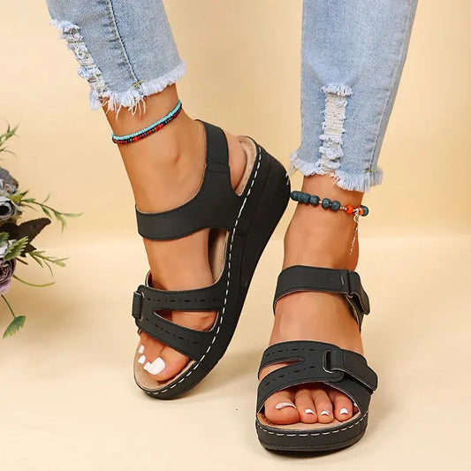 Platform Sandals with Adjustable Fastening